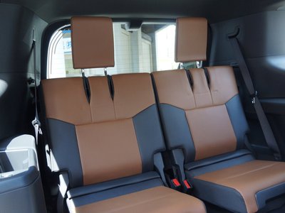 صورة مصغرة 29 لـ 2025 Lexus GX