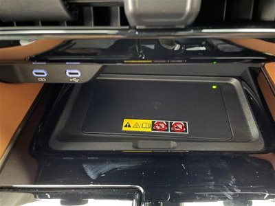 2025 Toyota VELLFIRE photo 10
