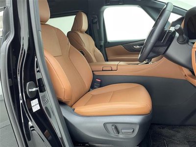 2025 Toyota VELLFIRE photo 21