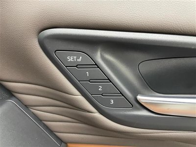 2025 Toyota VELLFIRE photo 11