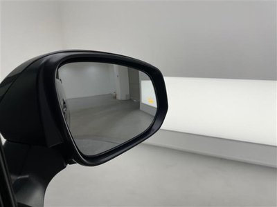 2025 Toyota VELLFIRE photo 8