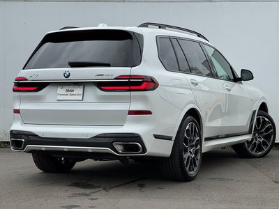 صورة 6 لـ 2023 BMW X7