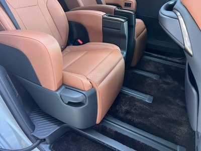 2024 Toyota VELLFIRE thumbnail 50
