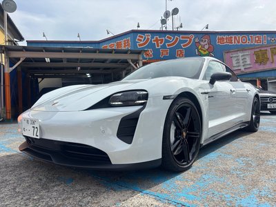 2022 Porsche TAYCAN photo 1