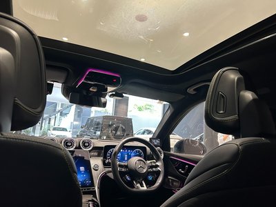 2025 Mercedes-BENZ GLC AMG thumbnail 34