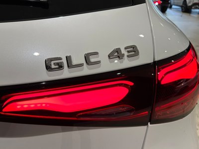 2025 Mercedes-BENZ GLC AMG thumbnail 28