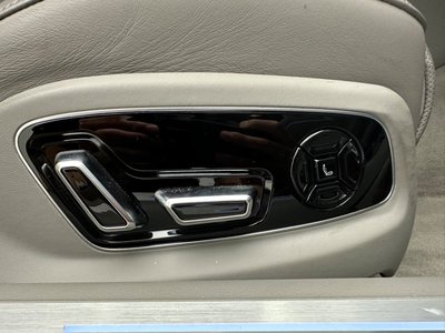 2022 AUDI S8 thumbnail 29