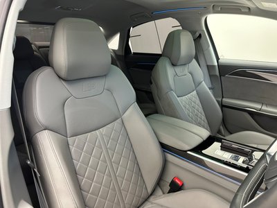 2022 AUDI S8 thumbnail 27