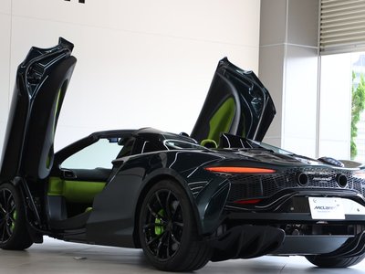 صورة 6 لـ 2026 Mclaren ARTURA SPIDER