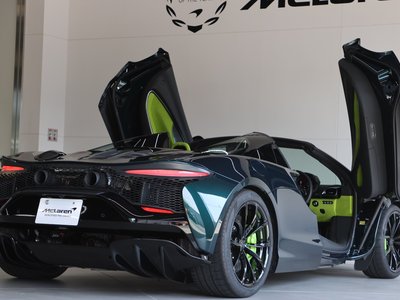 صورة 8 لـ 2026 Mclaren ARTURA SPIDER