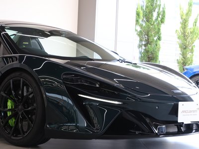 صورة 15 لـ 2026 Mclaren ARTURA SPIDER