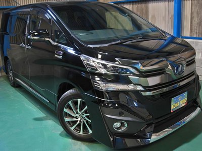 2017 Toyota VELLFIRE photo 1