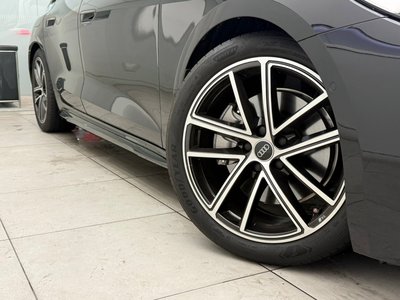 2026 AUDI A5 AVANT photo 10