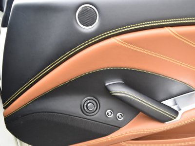 صورة 12 لـ 2014 Ferrari CALIFORNIA T