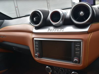 صورة 15 لـ 2014 Ferrari CALIFORNIA T