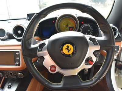 صورة 13 لـ 2014 Ferrari CALIFORNIA T