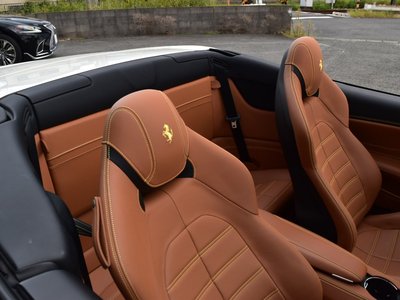 صورة 26 لـ 2014 Ferrari CALIFORNIA T