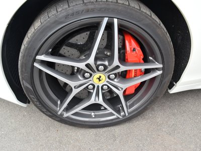 صورة 23 لـ 2014 Ferrari CALIFORNIA T