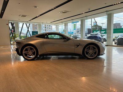 2026 Aston Martin VANTAGE 照片 9