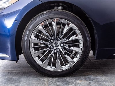 2022 Lexus LS thumbnail 35