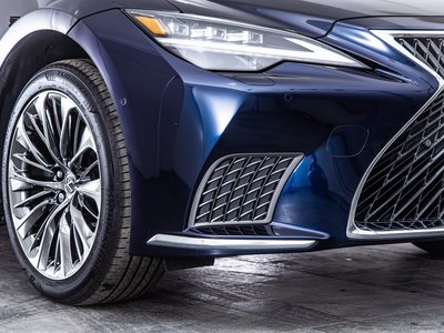 2022 Lexus LS thumbnail 22