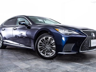 2022 Lexus LS photo 14