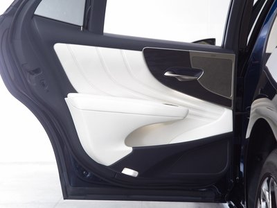 2022 Lexus LS thumbnail 59