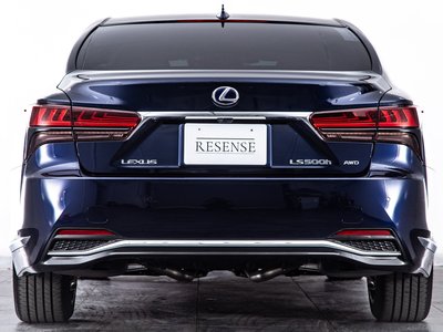 2022 Lexus LS photo 10