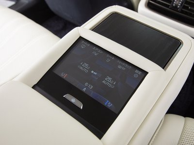 2022 Lexus LS thumbnail 71