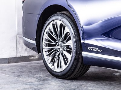 2022 Lexus LS thumbnail 42