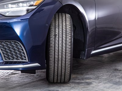 2022 Lexus LS thumbnail 39