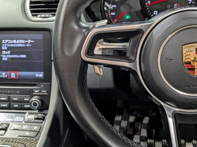 صورة 37 لـ 2016 Porsche 718