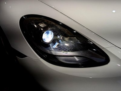 صورة 9 لـ 2016 Porsche 718