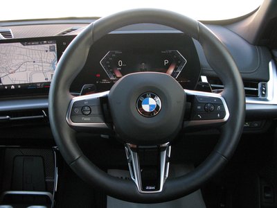 2025 BMW X1 — фото 12