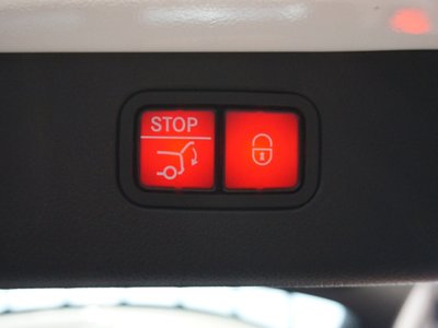 صورة مصغرة 36 لـ 2023 Mercedes-BENZ C-CLASS AMG