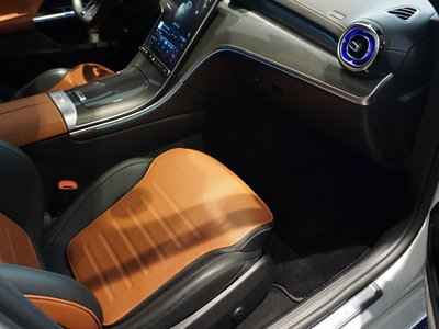 صورة مصغرة 25 لـ 2023 Mercedes-BENZ C-CLASS AMG