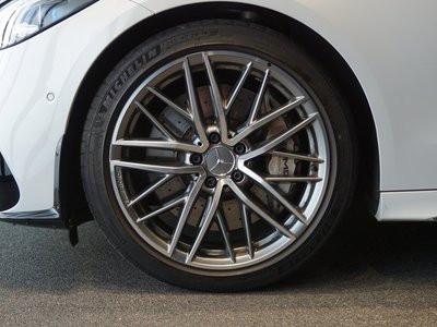 2023 Mercedes-BENZ C-CLASS AMG — фото 11