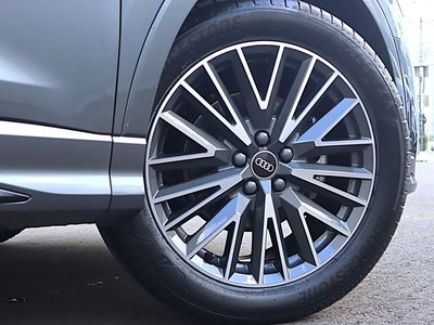 2026 AUDI Q3 photo 13
