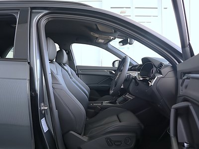 صورة مصغرة 119 لـ 2026 AUDI Q3