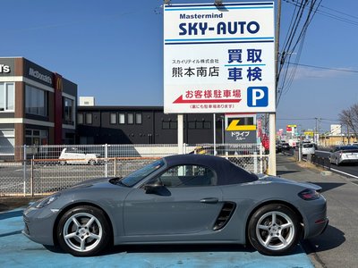 صورة 21 لـ 2016 Porsche 718