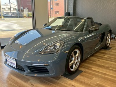 صورة 2 لـ 2016 Porsche 718