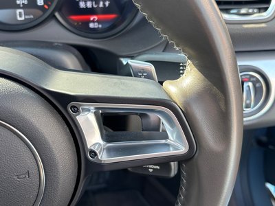 صورة 43 لـ 2016 Porsche 718