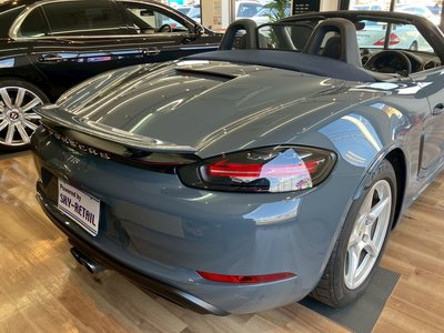صورة 22 لـ 2016 Porsche 718