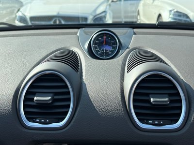 صورة 72 لـ 2016 Porsche 718