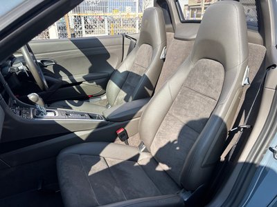 صورة 79 لـ 2016 Porsche 718