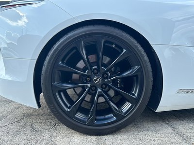 2017 Lexus LC 照片 27