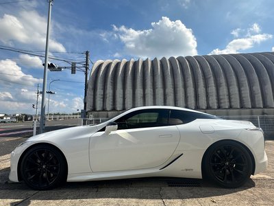 2017 Lexus LC 照片 14