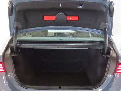 2025 BMW 5 SERIES thumbnail 29