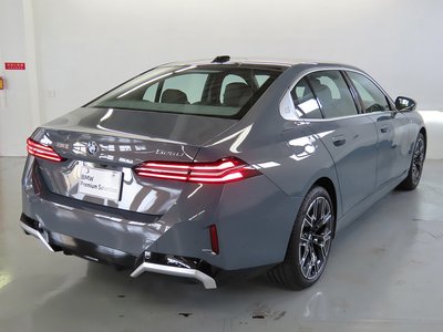 2025 BMW 5 SERIES thumbnail 20