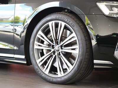 2024 AUDI A8 缩略图 23